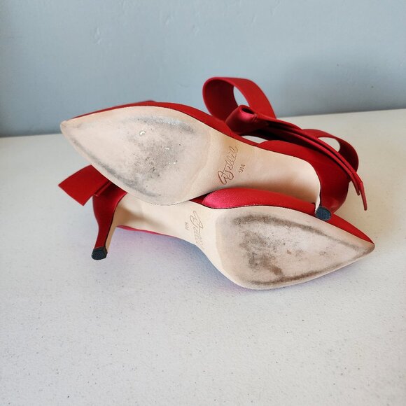 Aminah Red Bow Pumps "EUC" - Picture 8 of 16